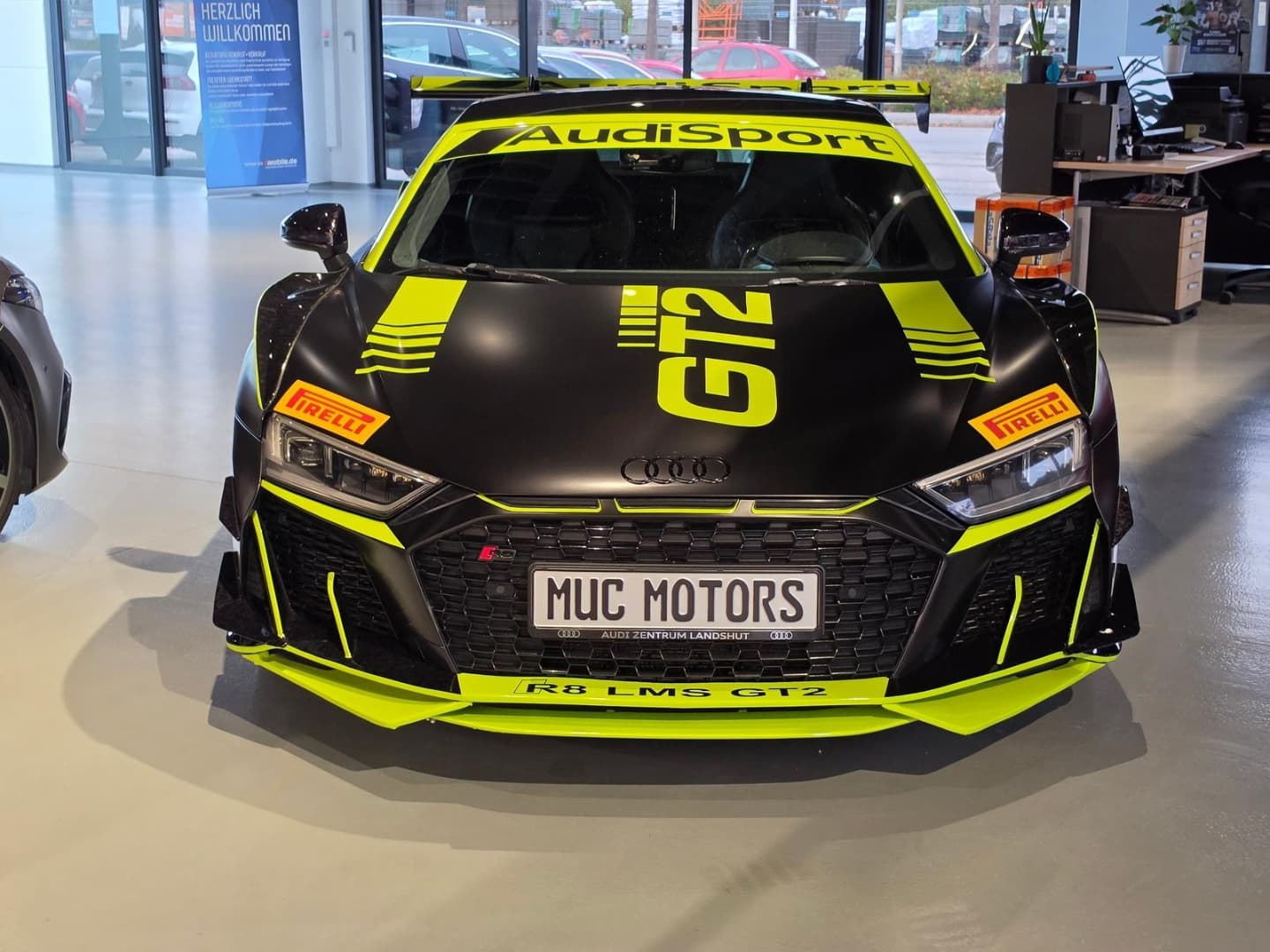 Audi R8 Coupe